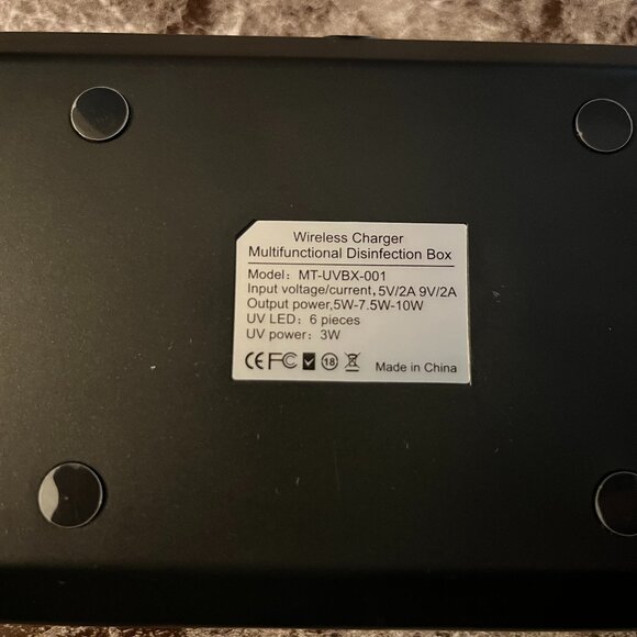 Medic Therapeutics UV-C / LED Sanitizer with Wireless Charging Pad - New - Picture 6 of 8